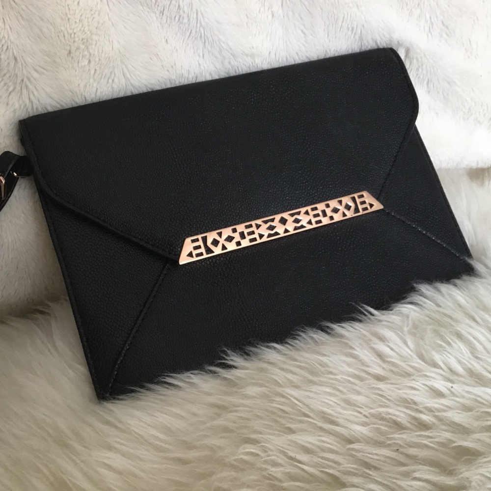 Stella & Dot Avalon Clutch Black/Rose Gold Clutch